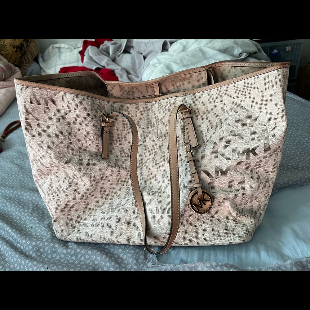MICHAEL KORS BAG